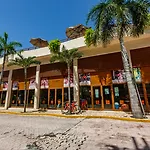 Magia Beachside Apartment By Bvr